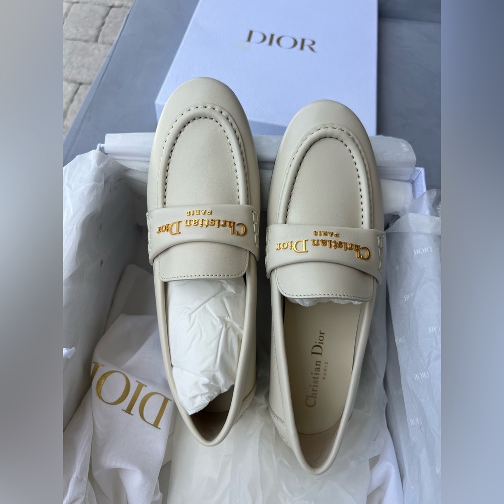 Dior Boy Loafer in White size 36.5 New in Box